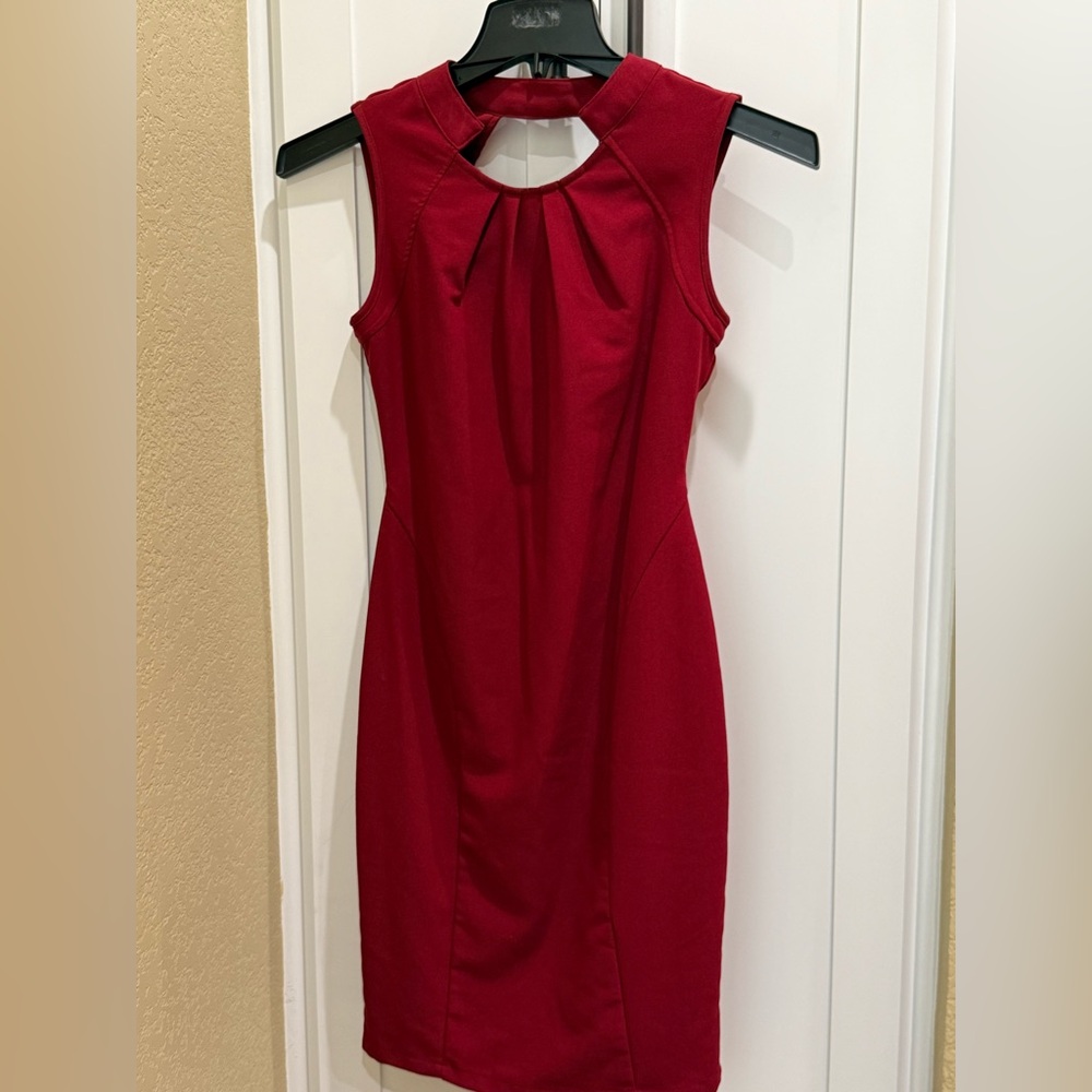 Chic Kardashian Bodycon Dress XS